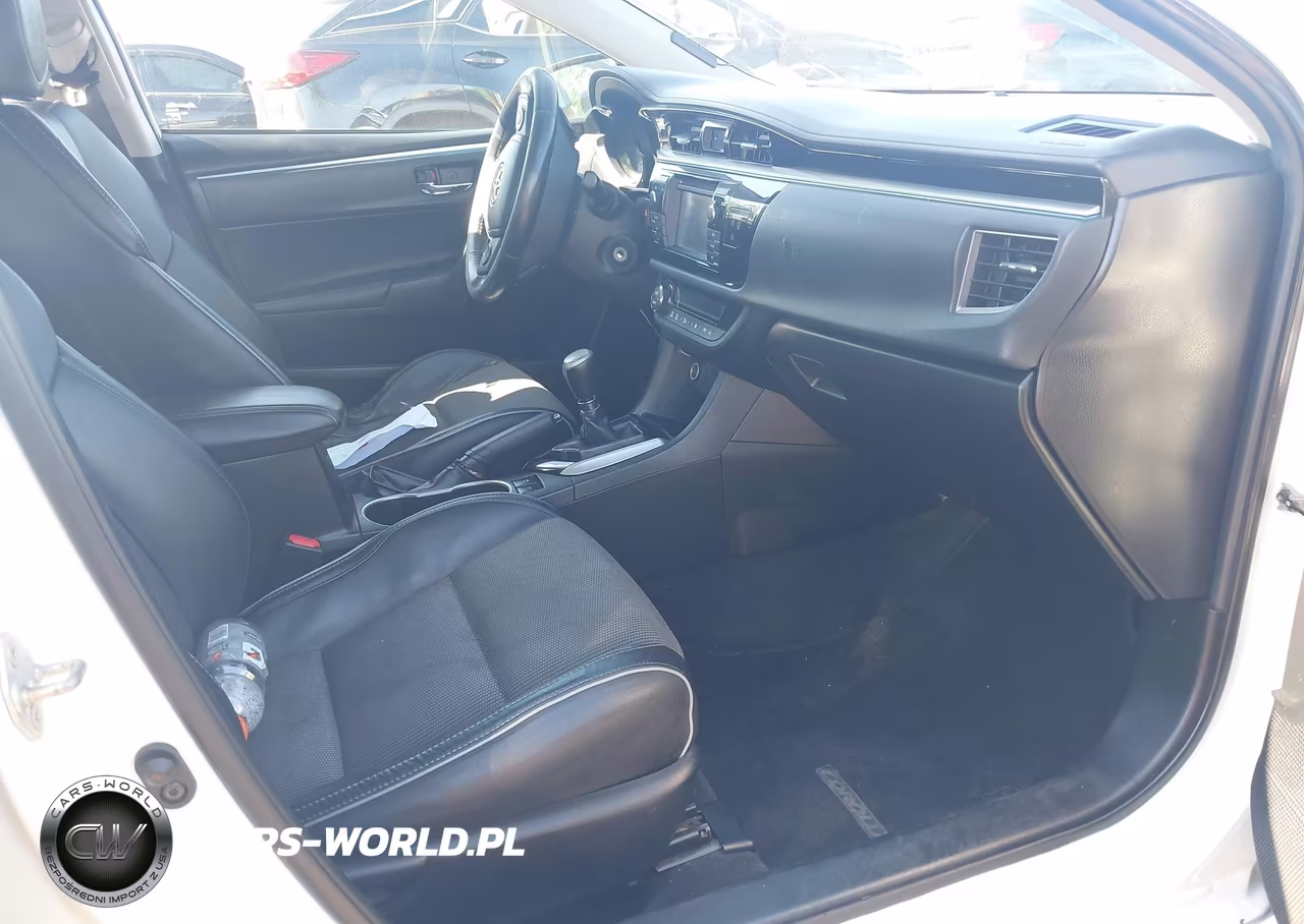2016 Toyota Corolla S VIN:5YFBURHE3GP461288 - 5
