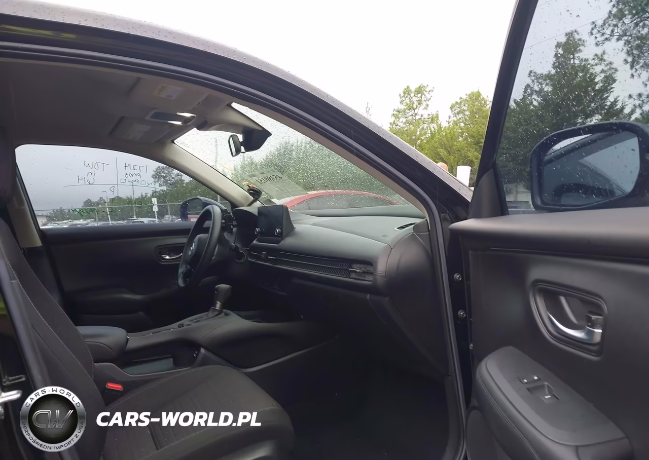 2024 Honda Hr-V 2Wd Lx VIN:3CZRZ1H30RM746714 - 5