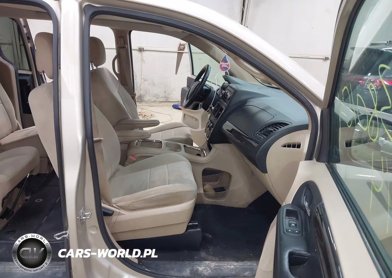 2014 Dodge Grand Caravan Sxt VIN:2C4RDGCG4ER146329 - 5