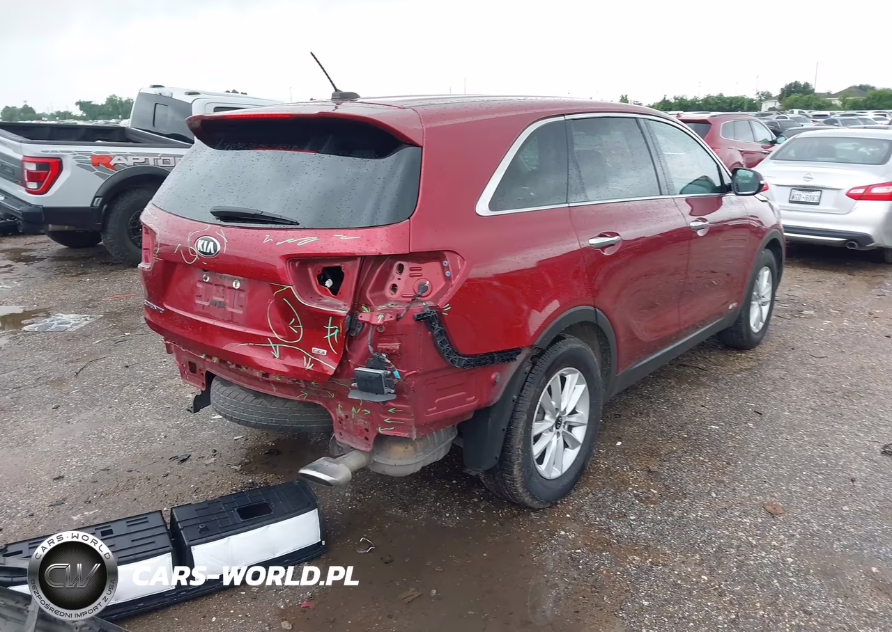 2019 Kia Sorento 2.4L Lx VIN:5XYPGDA33KG557170 - 4