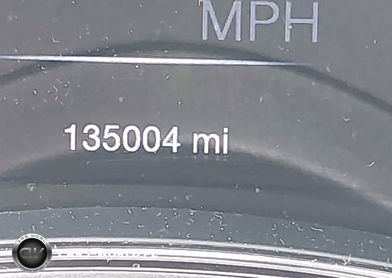 2018 Jeep Grand Cherokee Overland 4X2 VIN:1C4RJECG3JC301291 - 15
