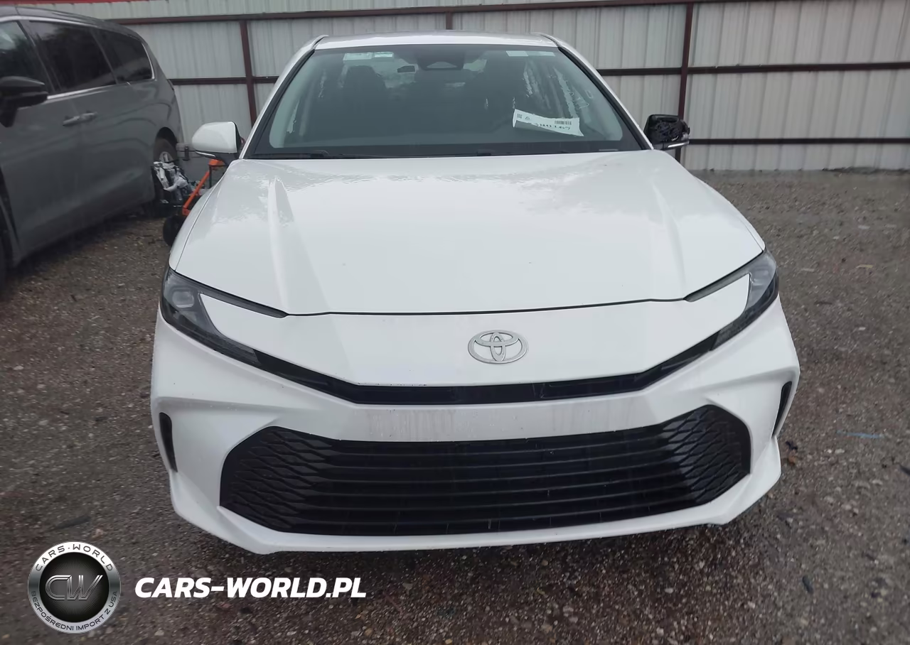 2025 Toyota Camry Le VIN:4T1DAACKXSU561394 - 12