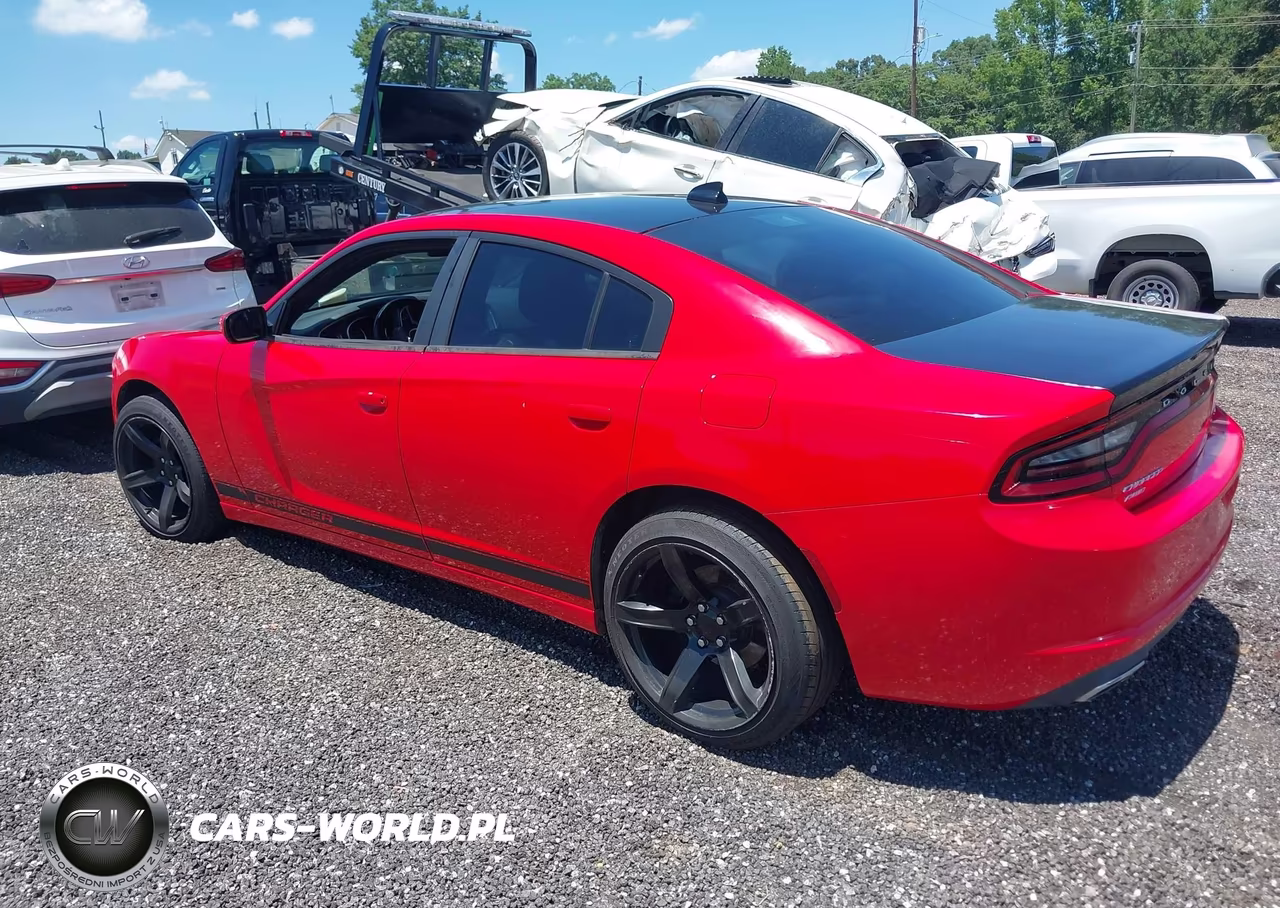2017 Dodge Charger Sxt Awd VIN:2C3CDXJG2HH567716 - 3