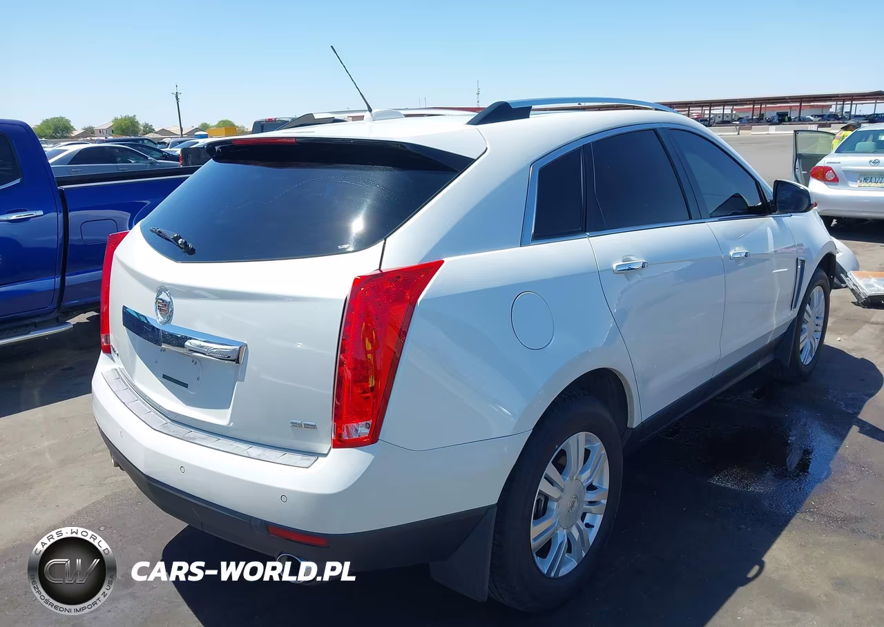 2015 Cadillac Srx Luxury Collection VIN:3GYFNBE33FS579166 - 4
