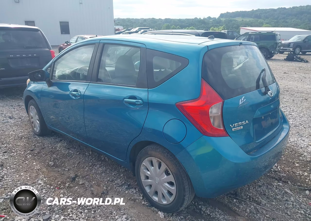 2015 Nissan Versa Note S (Sr)-S Plus-Sl-Sr-Sv VIN:3N1CE2CPXFL353203 - 3