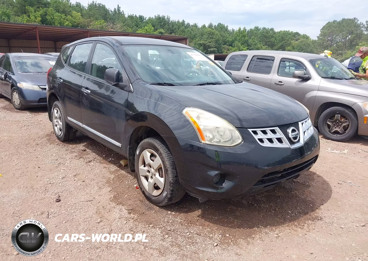 2013 Nissan Rogue S – zdjęcie 1 z 11