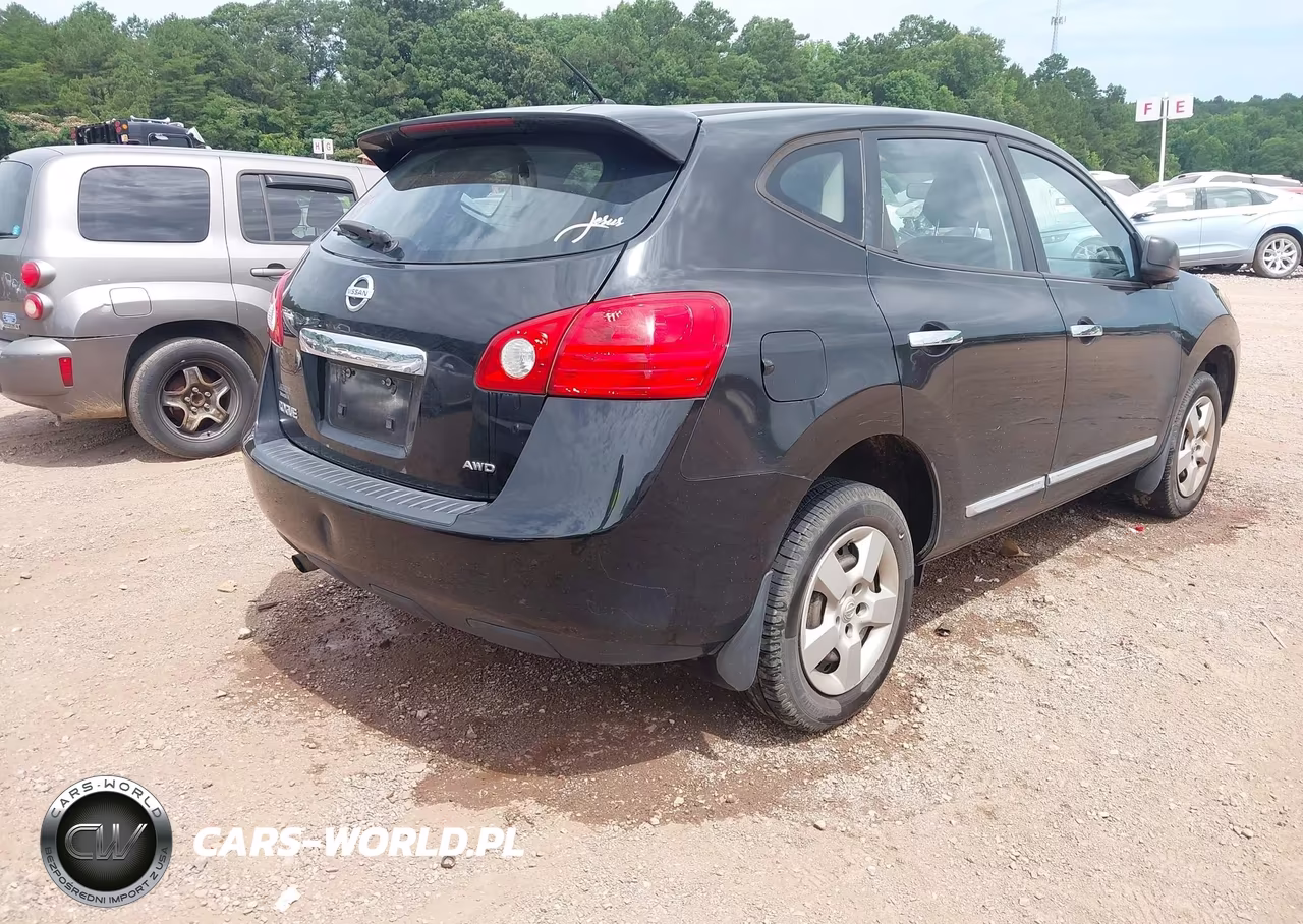 2013 Nissan Rogue S VIN:JN8AS5MV4DW137693 - 4