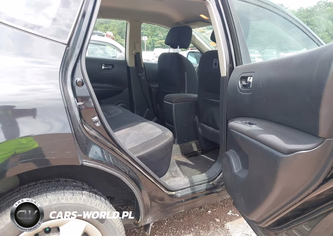2013 Nissan Rogue S VIN:JN8AS5MV4DW137693 - 8