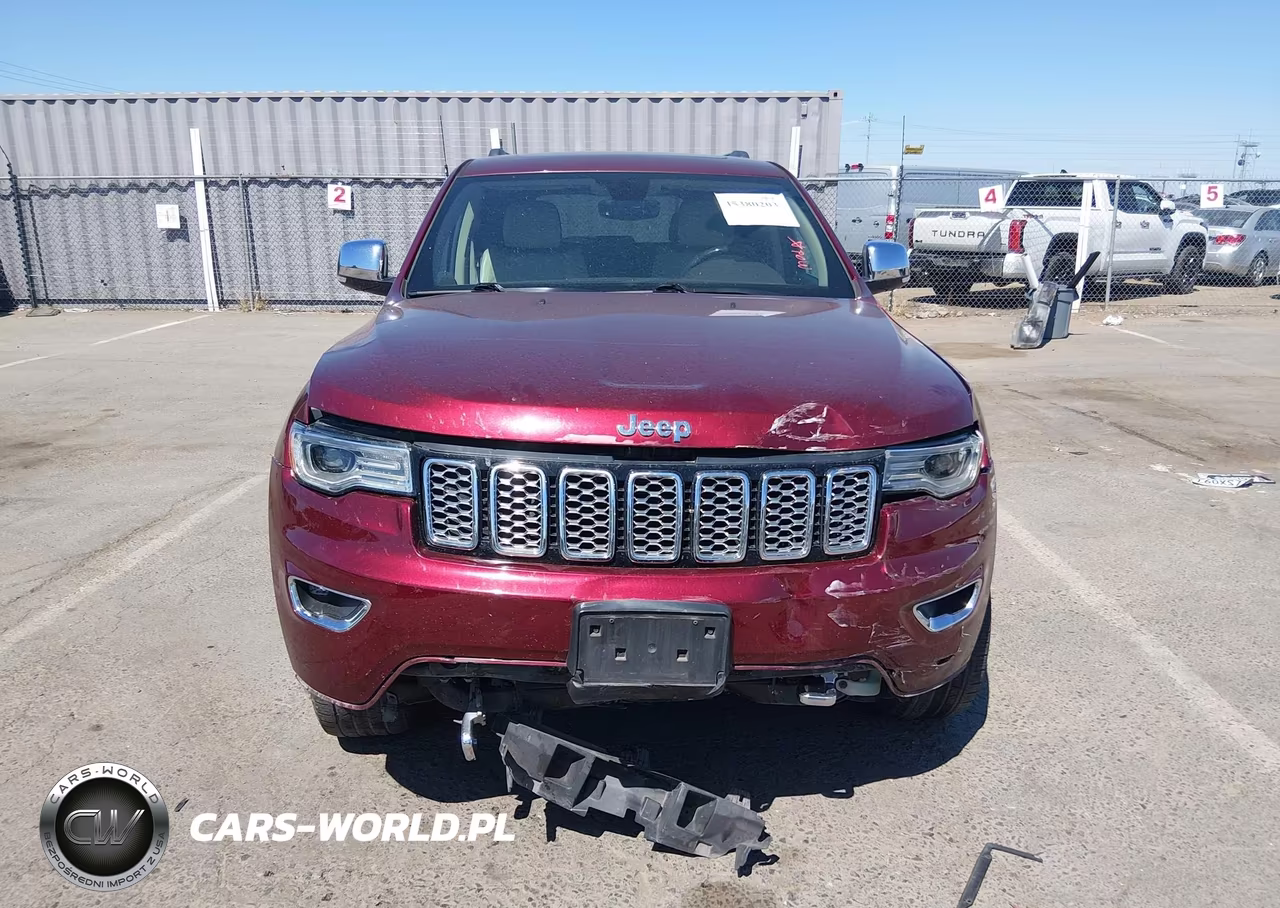 2017 Jeep Grand Cherokee Overland 4X4 VIN:1C4RJFCG9HC676697 - 13