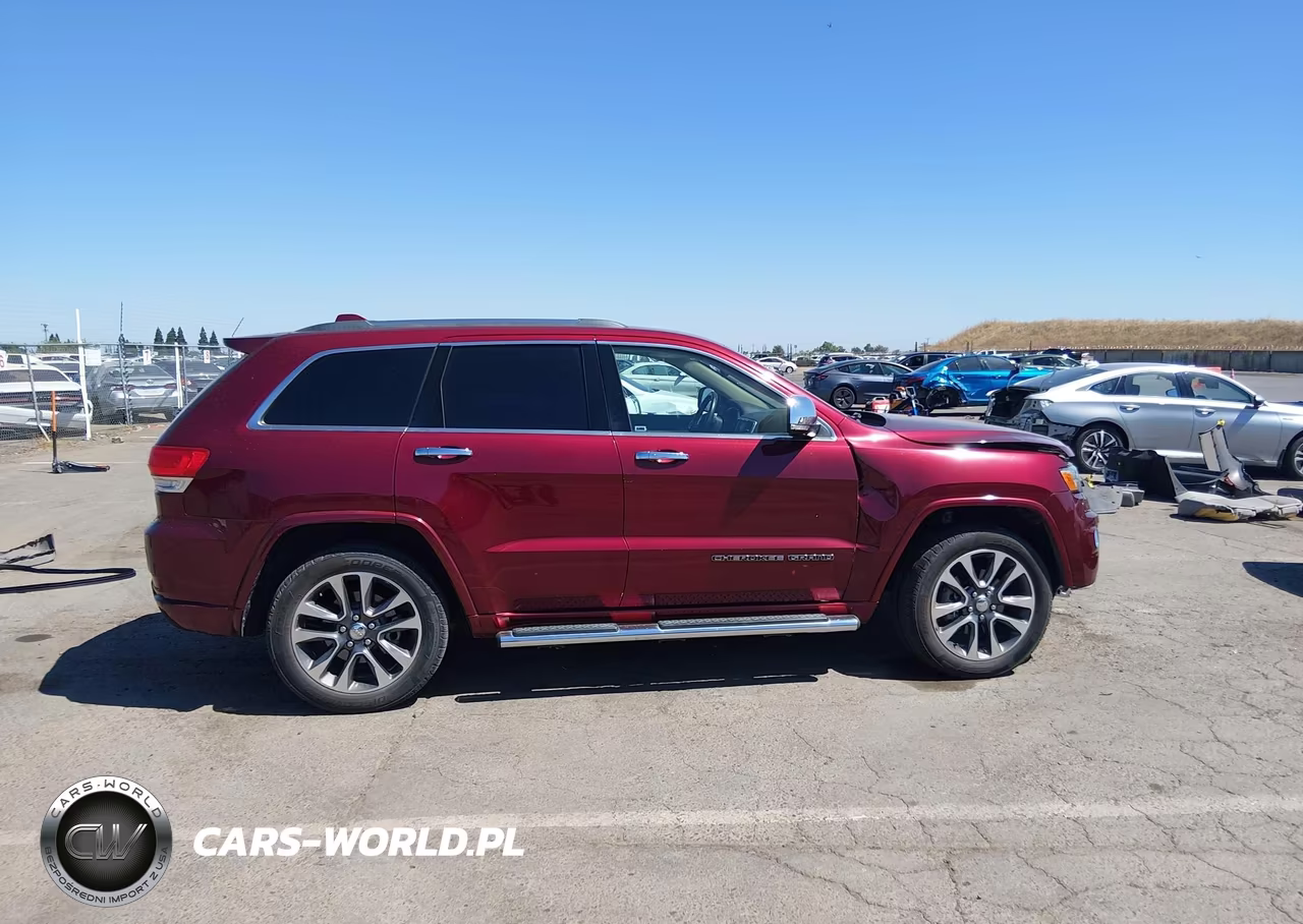 2017 Jeep Grand Cherokee Overland 4X4 VIN:1C4RJFCG9HC676697 - 14