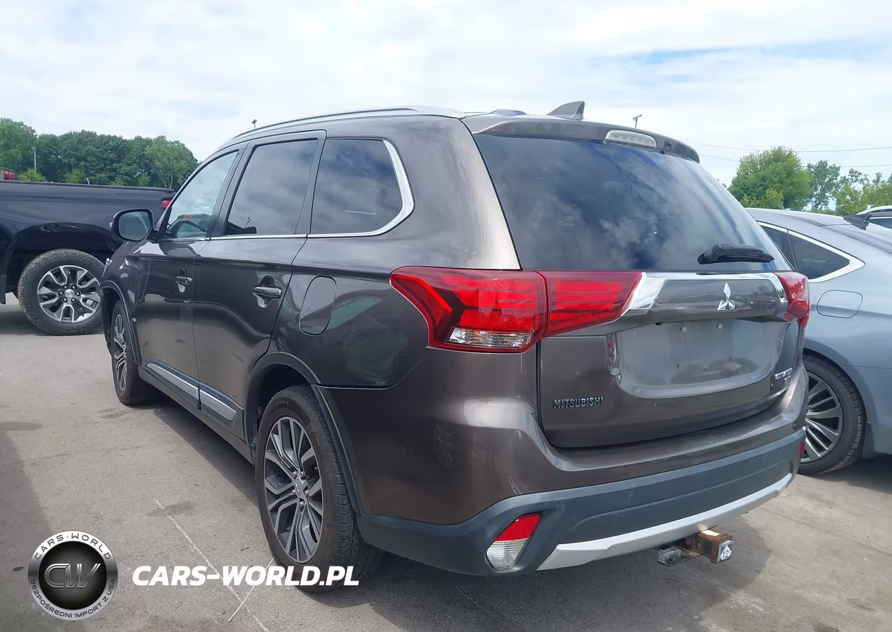 2017 Mitsubishi Outlander Gt VIN:JA4JZ4AX3HZ031161 - 3