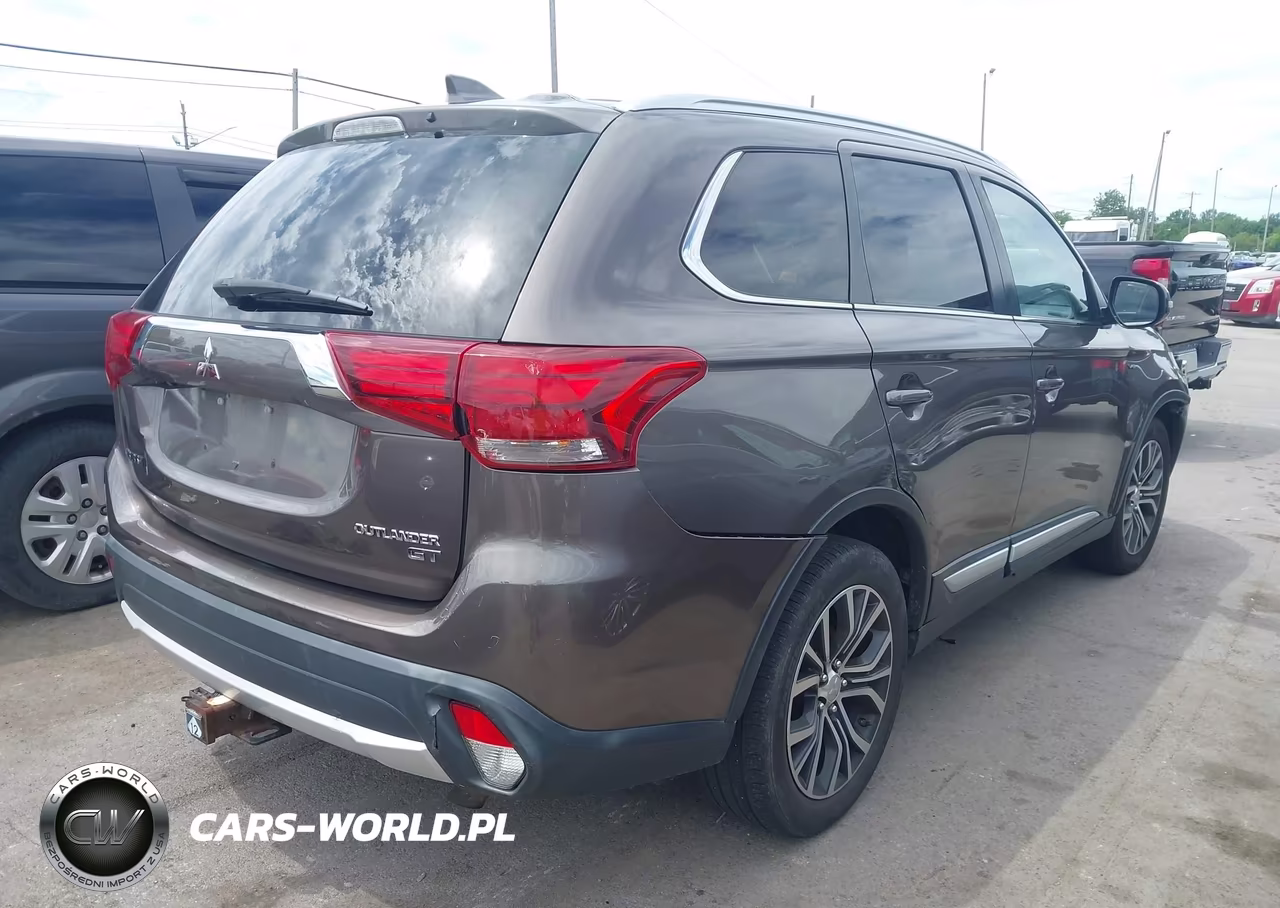 2017 Mitsubishi Outlander Gt VIN:JA4JZ4AX3HZ031161 - 4