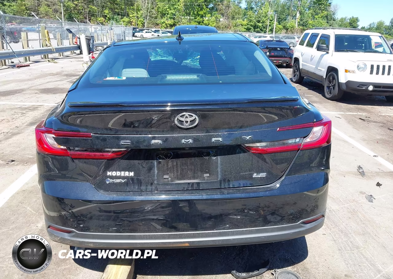 2025 Toyota Camry Le VIN:4T1DAACK9SU108951 - 16