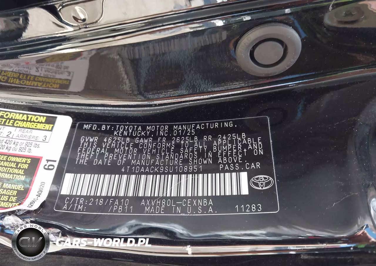 2025 Toyota Camry Le VIN:4T1DAACK9SU108951 - 9