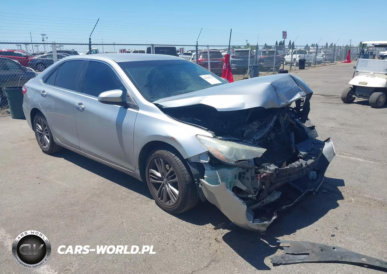 2016 Toyota Camry Se – zdjęcie 1 z 16