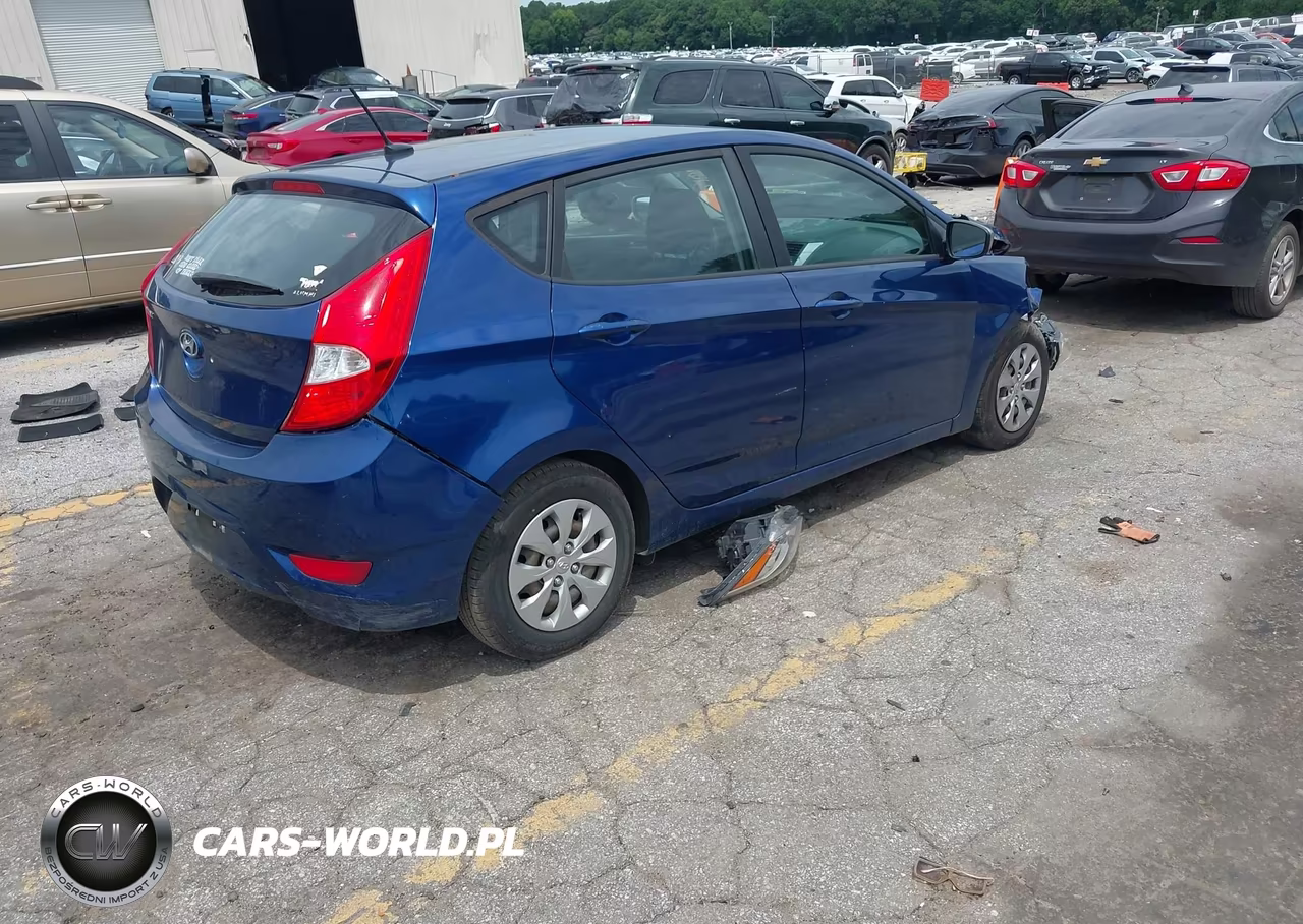 2017 Hyundai Accent Se VIN:KMHCT5AE9HU335298 - 4
