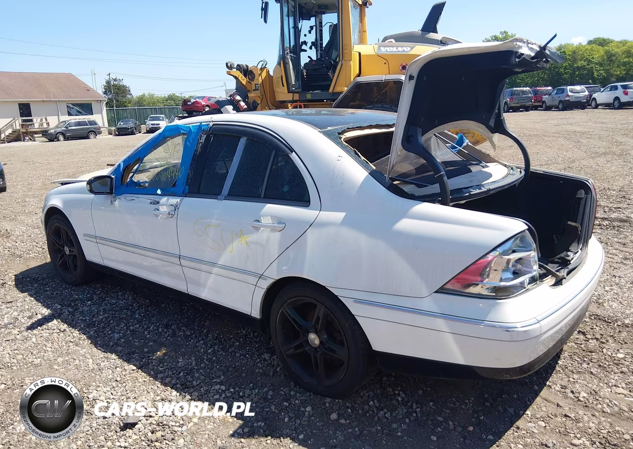 2004 Mercedes-Benz C 240 VIN:WDBRF61J74E016994 - 3