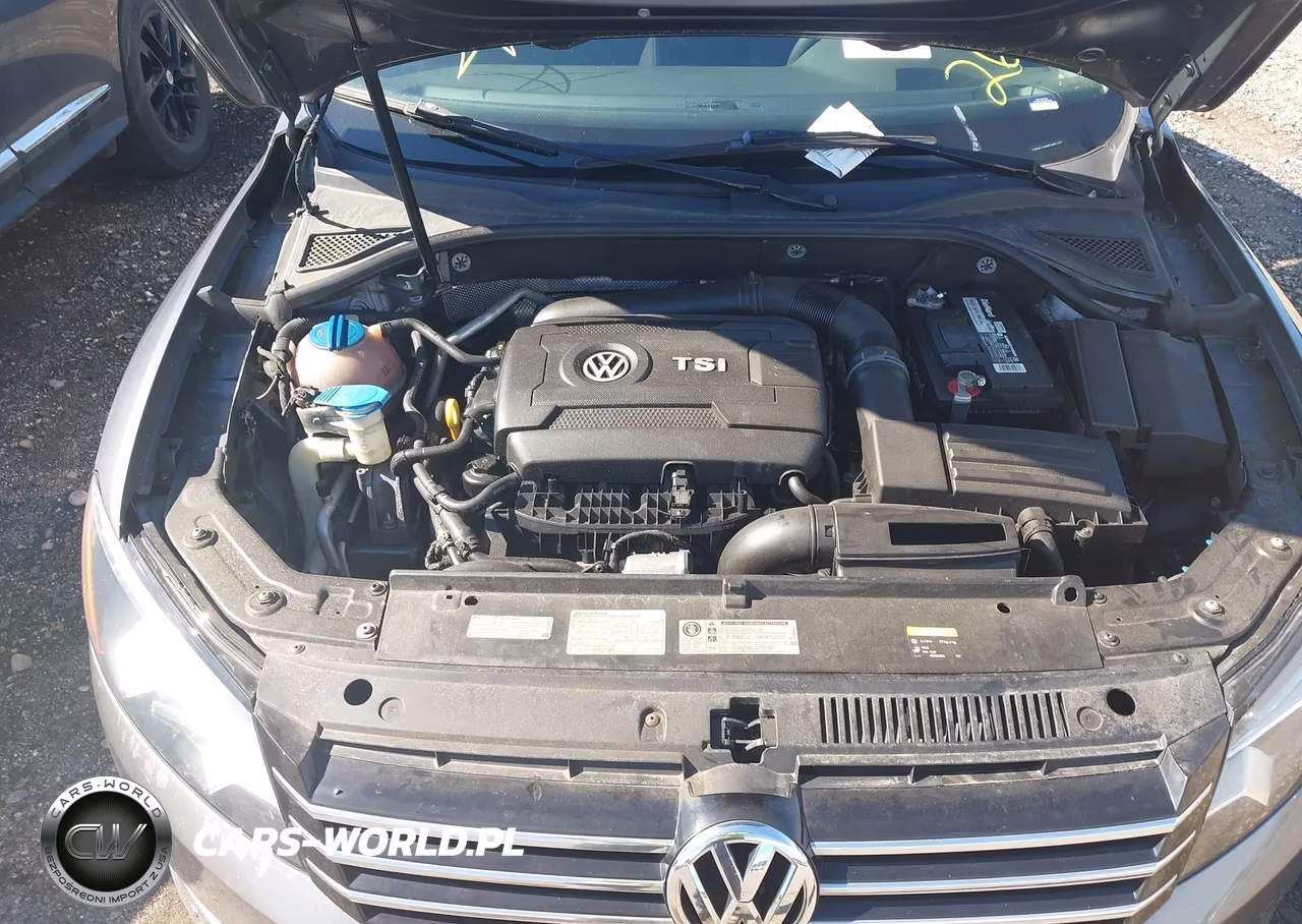 2015 Volkswagen Passat 1.8T S VIN:1VWAT7A39FC041731 - 10