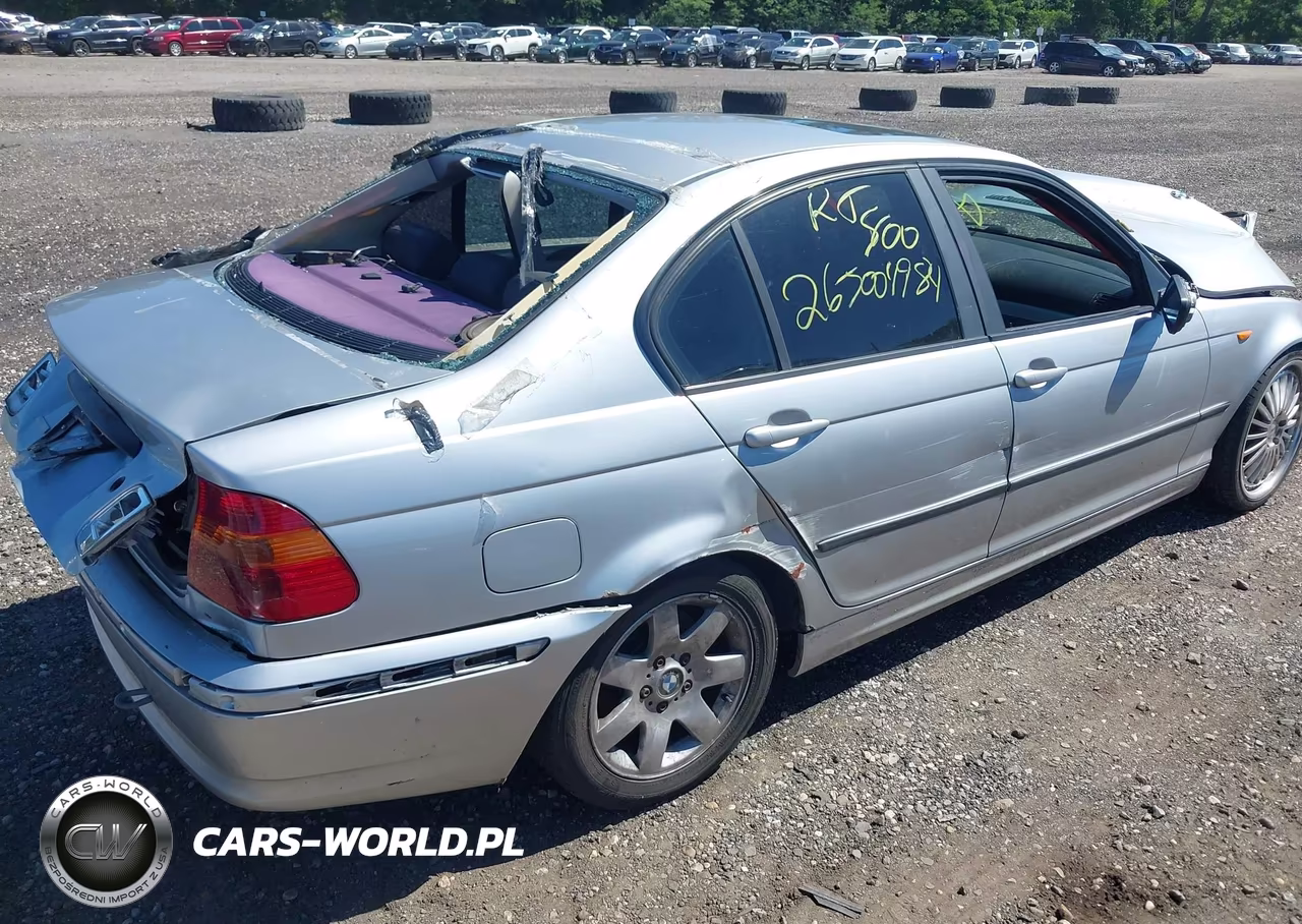 2003 BMW 3 Series 325Xi VIN:WBAEU33443PF60545 - 4