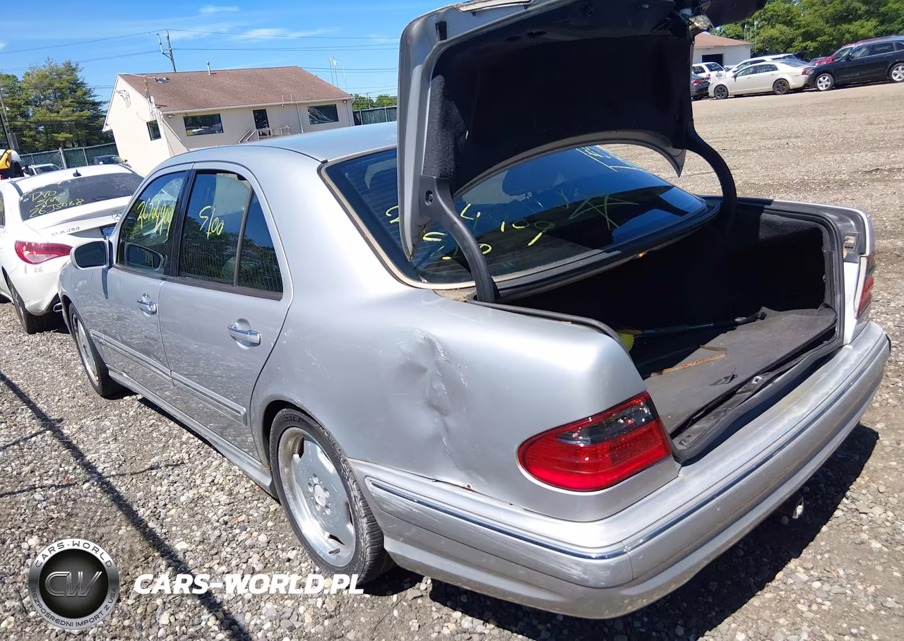 2001 Mercedes-Benz E 320 VIN:WDBJF65J71B378697 - 3