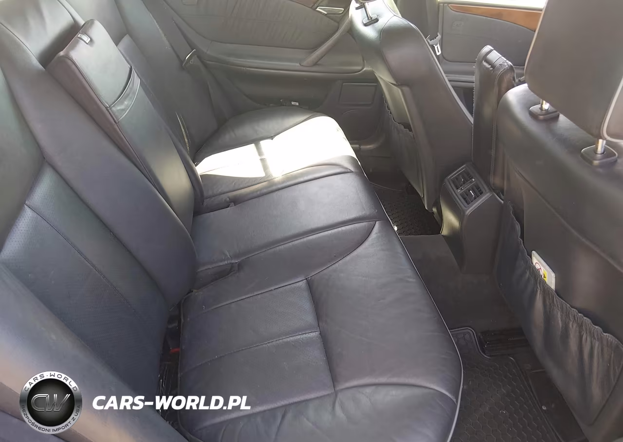 2001 Mercedes-Benz E 320 VIN:WDBJF65J71B378697 - 8