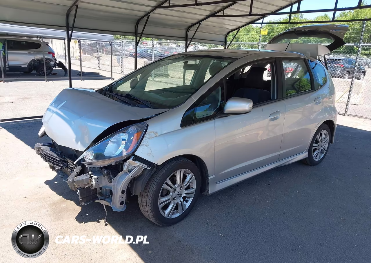 2011 Honda Fit Sport VIN:JHMGE8H54BC000839 - 2