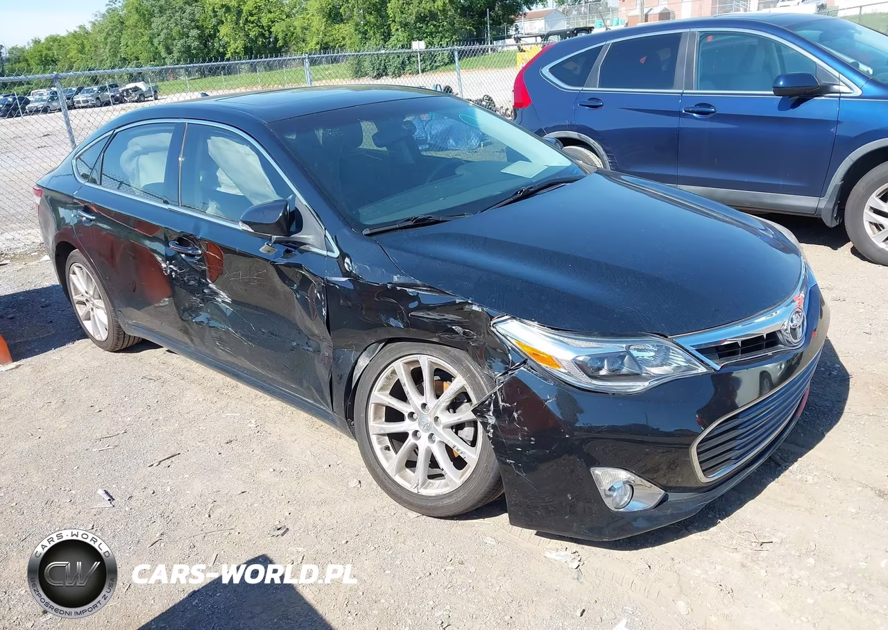 2013 Toyota Avalon Limited – zdjęcie 1 z 17