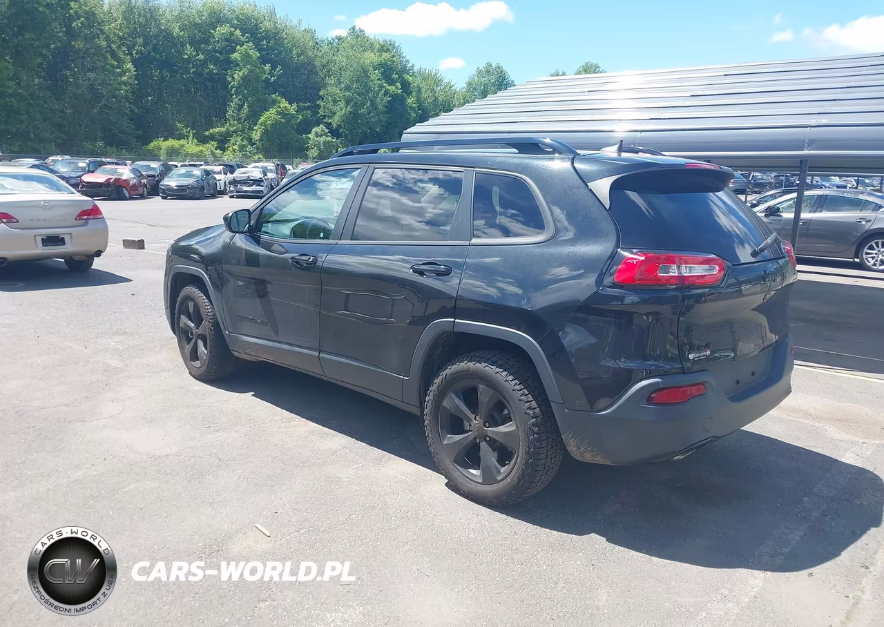 2016 Jeep Cherokee Altitude VIN:1C4PJMCB1GW119442 - 3