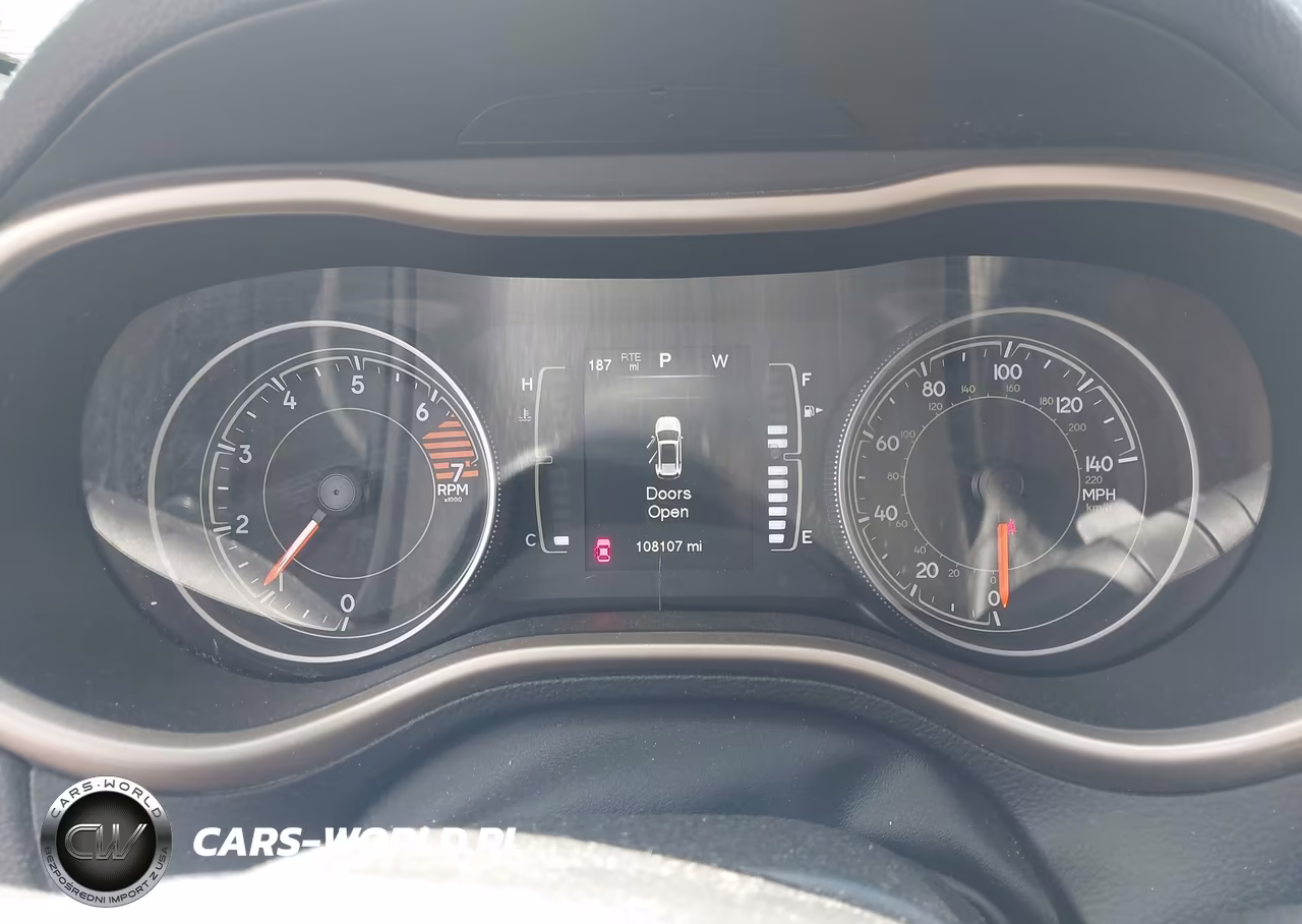 2016 Jeep Cherokee Altitude VIN:1C4PJMCB1GW119442 - 7