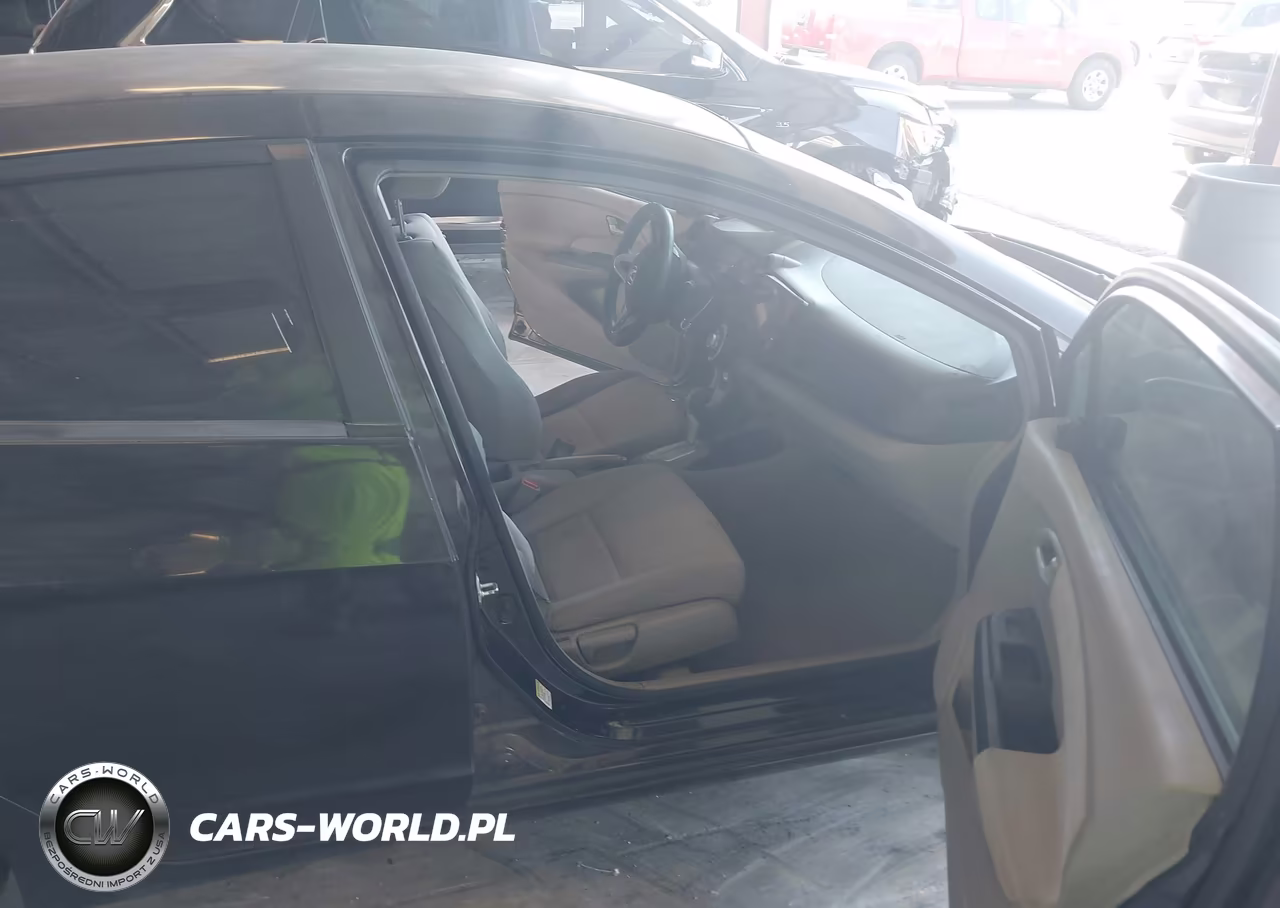 2012 Honda Insight VIN:JHMZE2H39CS004638 - 5