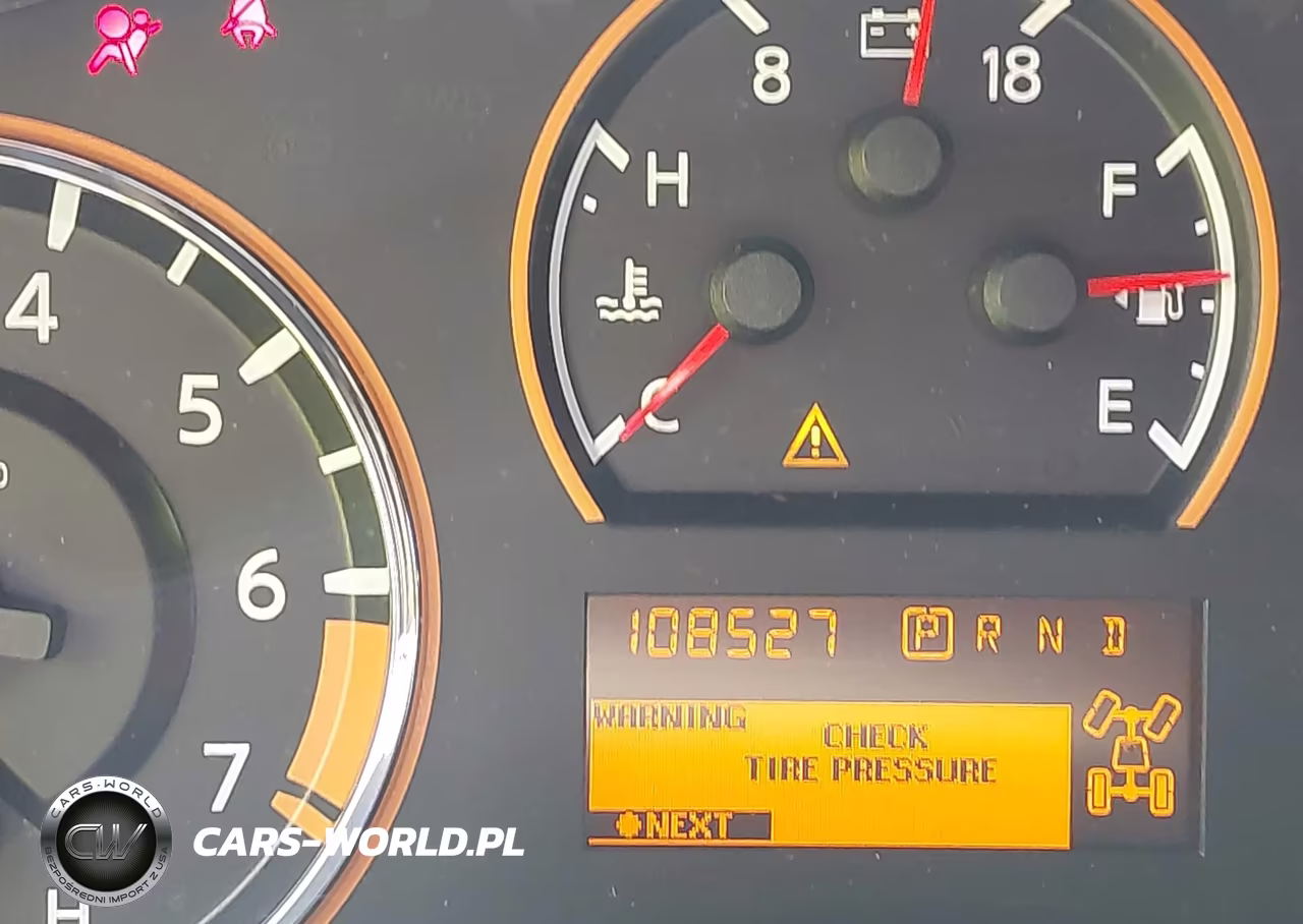 2015 Nissan Armada Platinum-Sl-Sv VIN:5N1AA0NC4FN604985 - 16