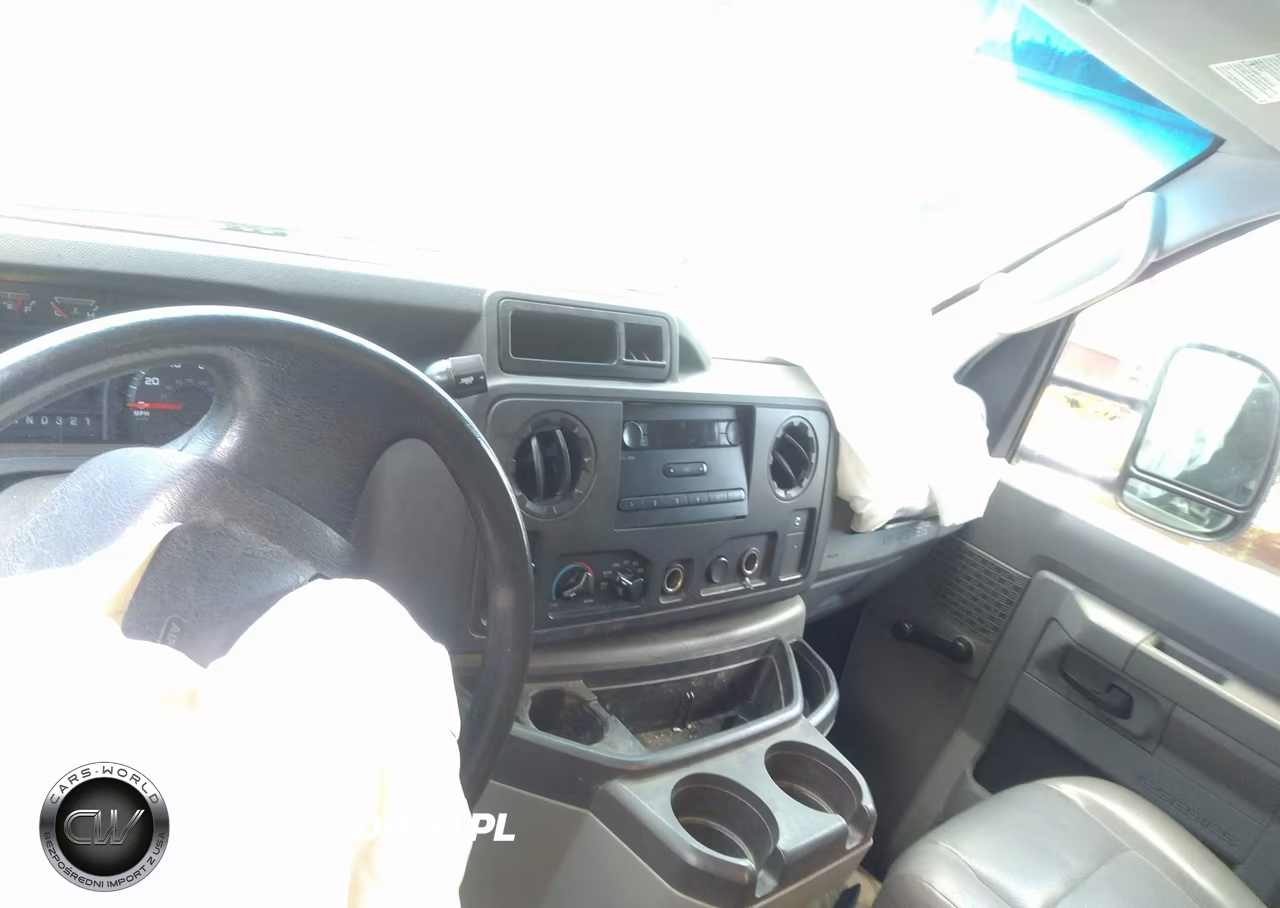 2013 Ford E-450 Cutaway VIN:1FDXE4FL3DDA89680 - 12