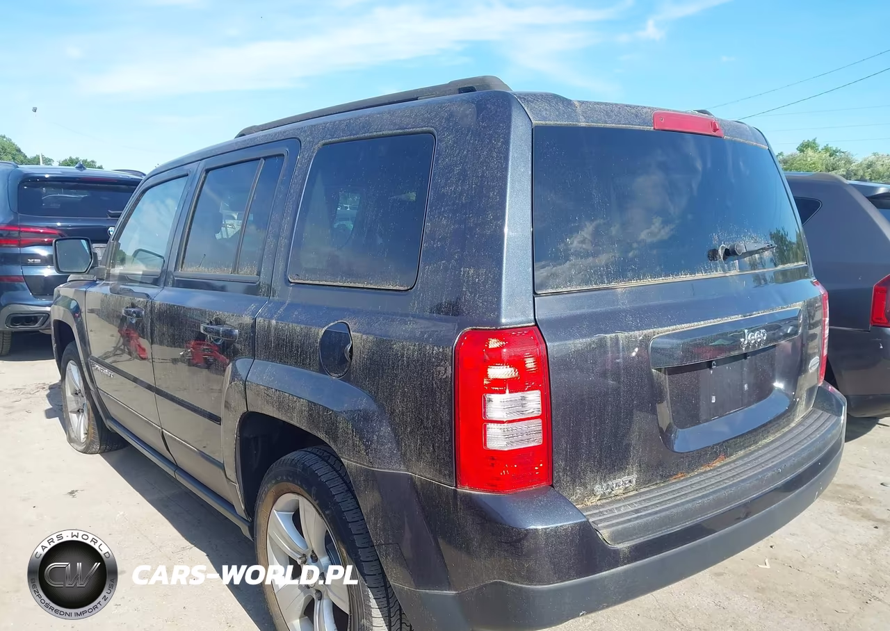 2014 Jeep Patriot Latitude VIN:1C4NJRFB7ED650086 - 3
