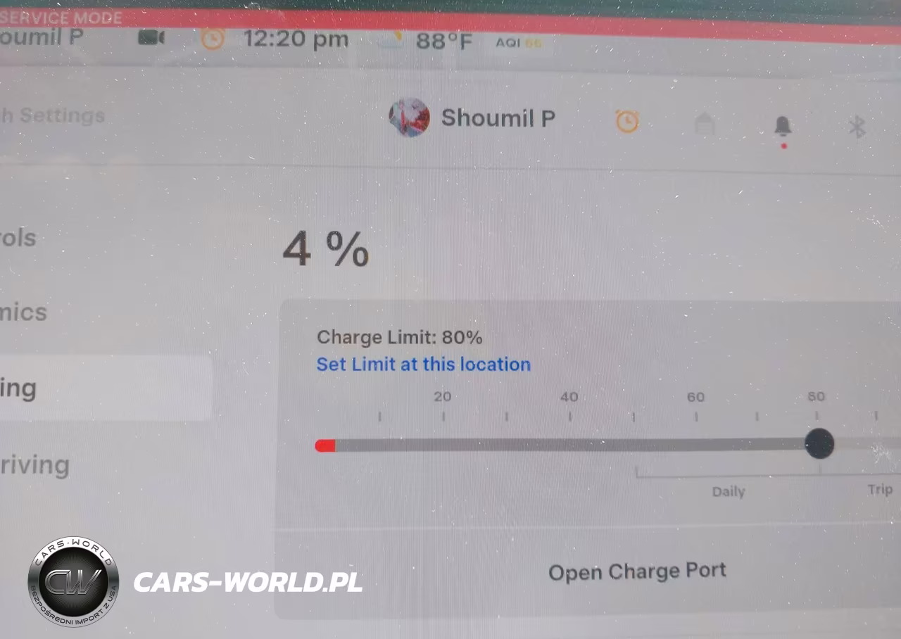2025 Tesla Model 3 Performance All-Wheel Drive VIN:5YJ3E1ET6SF065902 - 17