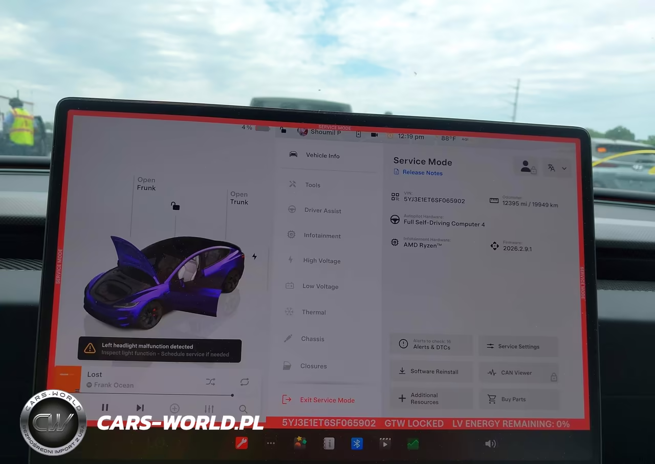 2025 Tesla Model 3 Performance All-Wheel Drive VIN:5YJ3E1ET6SF065902 - 18