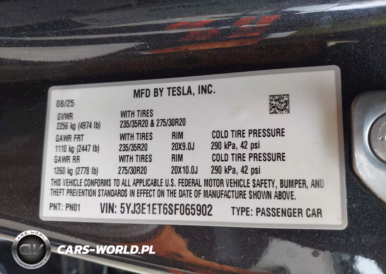 2025 Tesla Model 3 Performance All-Wheel Drive VIN:5YJ3E1ET6SF065902 - 9