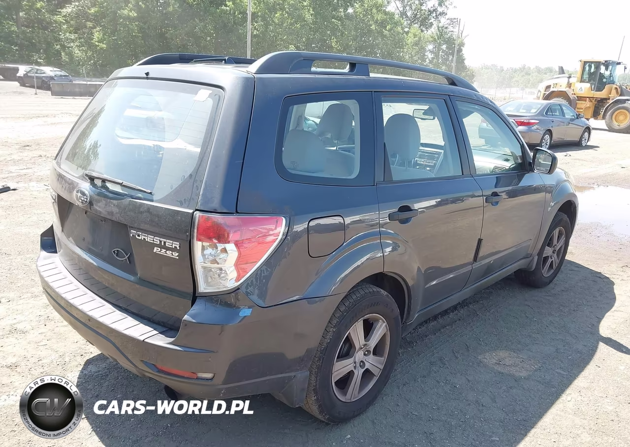 2012 Subaru Forester 2.5X VIN:JF2SHABC0CH410805 - 4