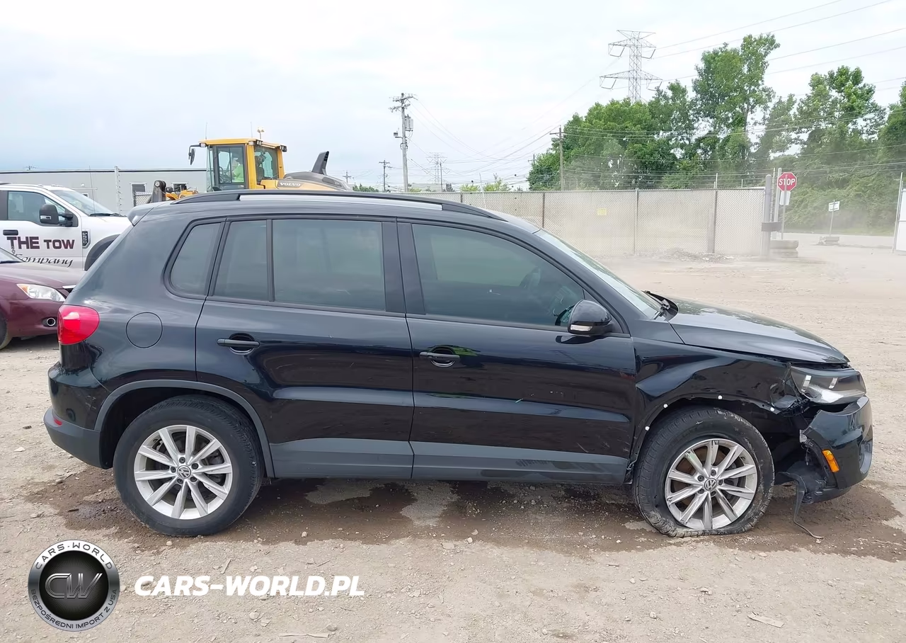 2017 Volkswagen Tiguan 2.0T-2.0T S VIN:WVGBV7AX3HK052782 - 14