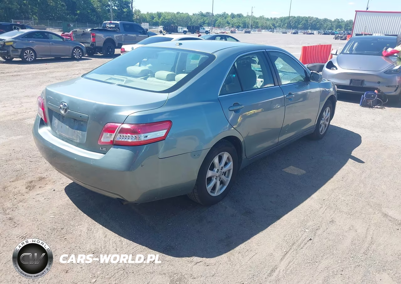2011 Toyota Camry Le VIN:4T1BF3EK9BU595960 - 4