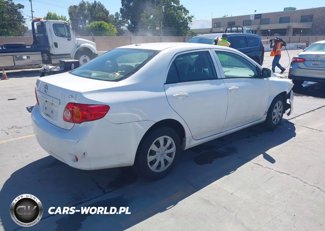 2010 Toyota Corolla Le VIN:JTDBU4EE6AJ082692 - 4