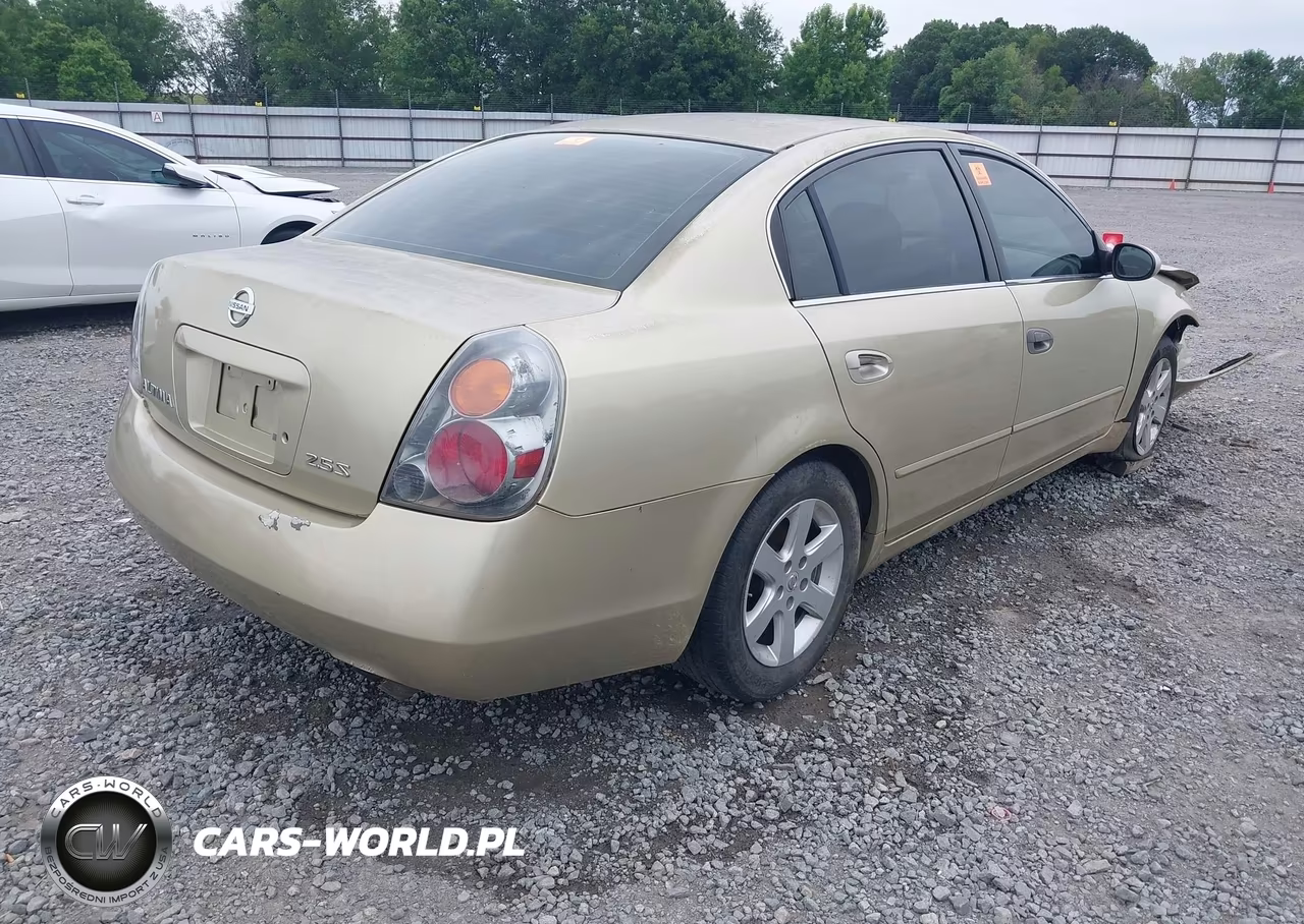 2004 Nissan Altima 2.5 S VIN:1N4AL11D84C110422 - 4