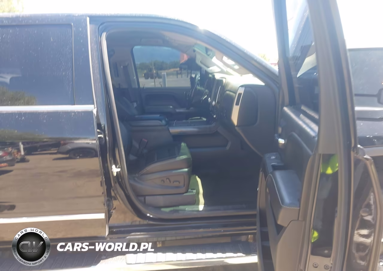 2015 GMC Sierra 2500Hd Denali VIN:1GT120E81FF184044 - 5
