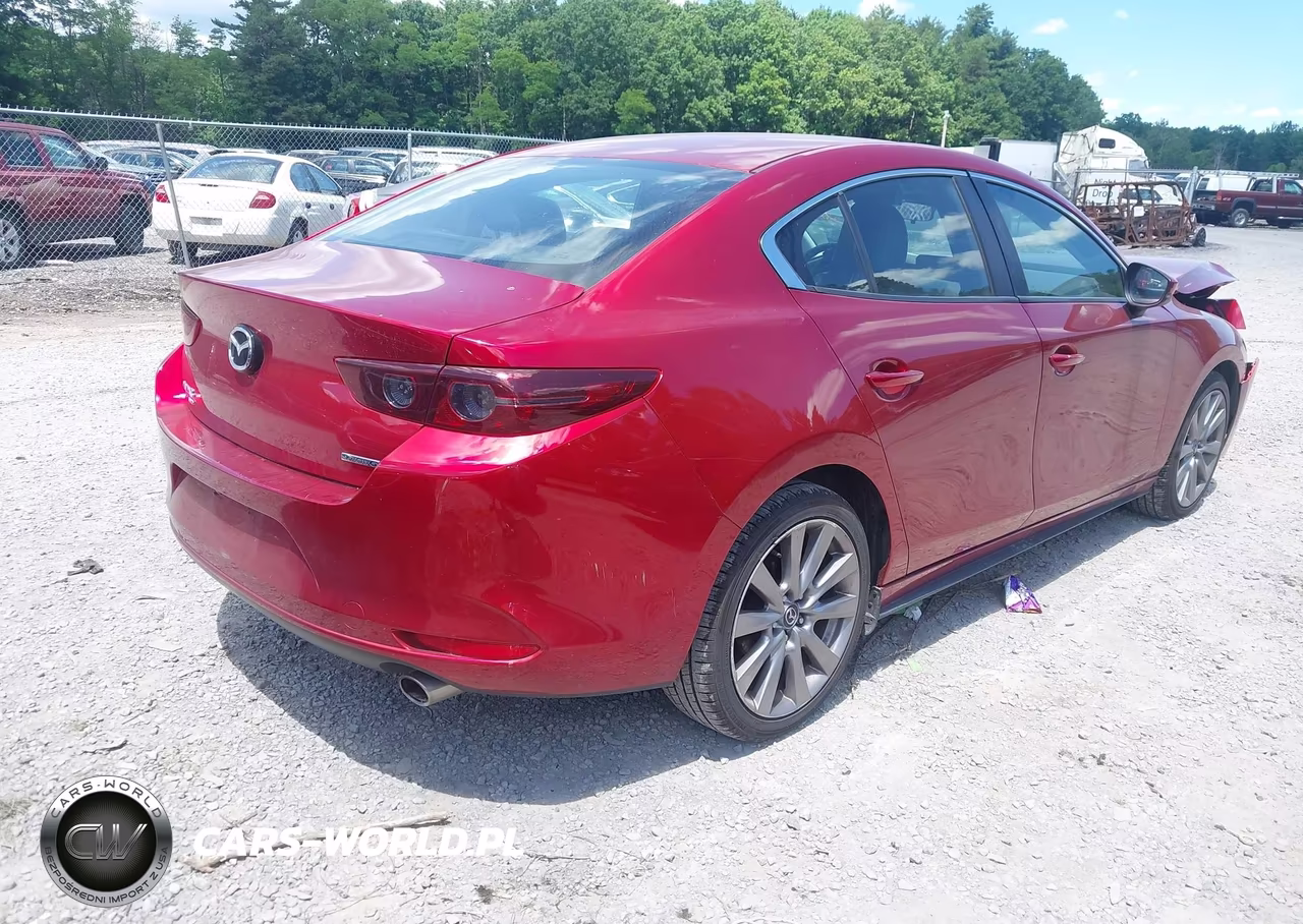 2021 Mazda Mazda3 Preferred VIN:3MZBPBCM7MM205877 - 4