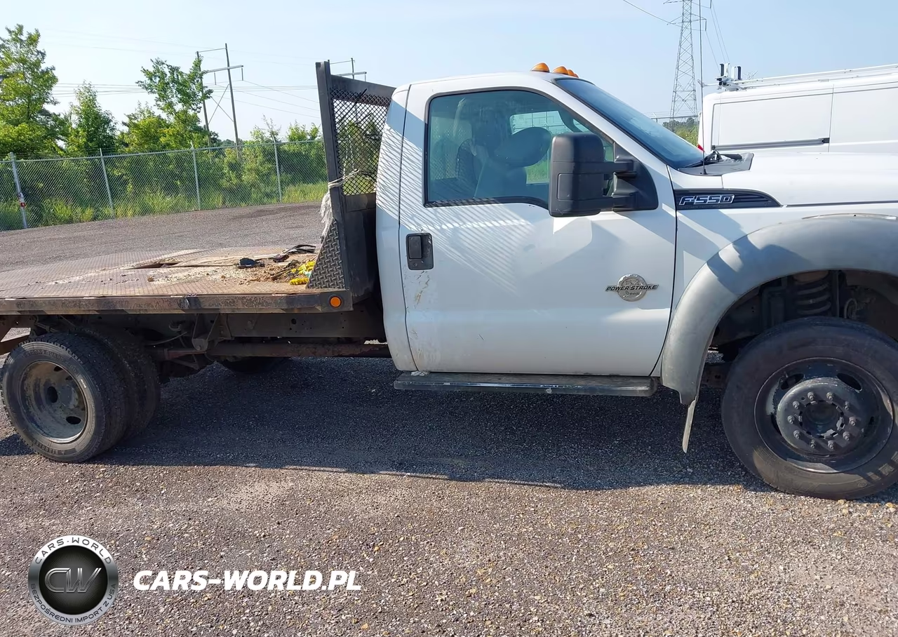 2011 Ford F550 VIN:1FDVF5GT1BEB94052 - 14