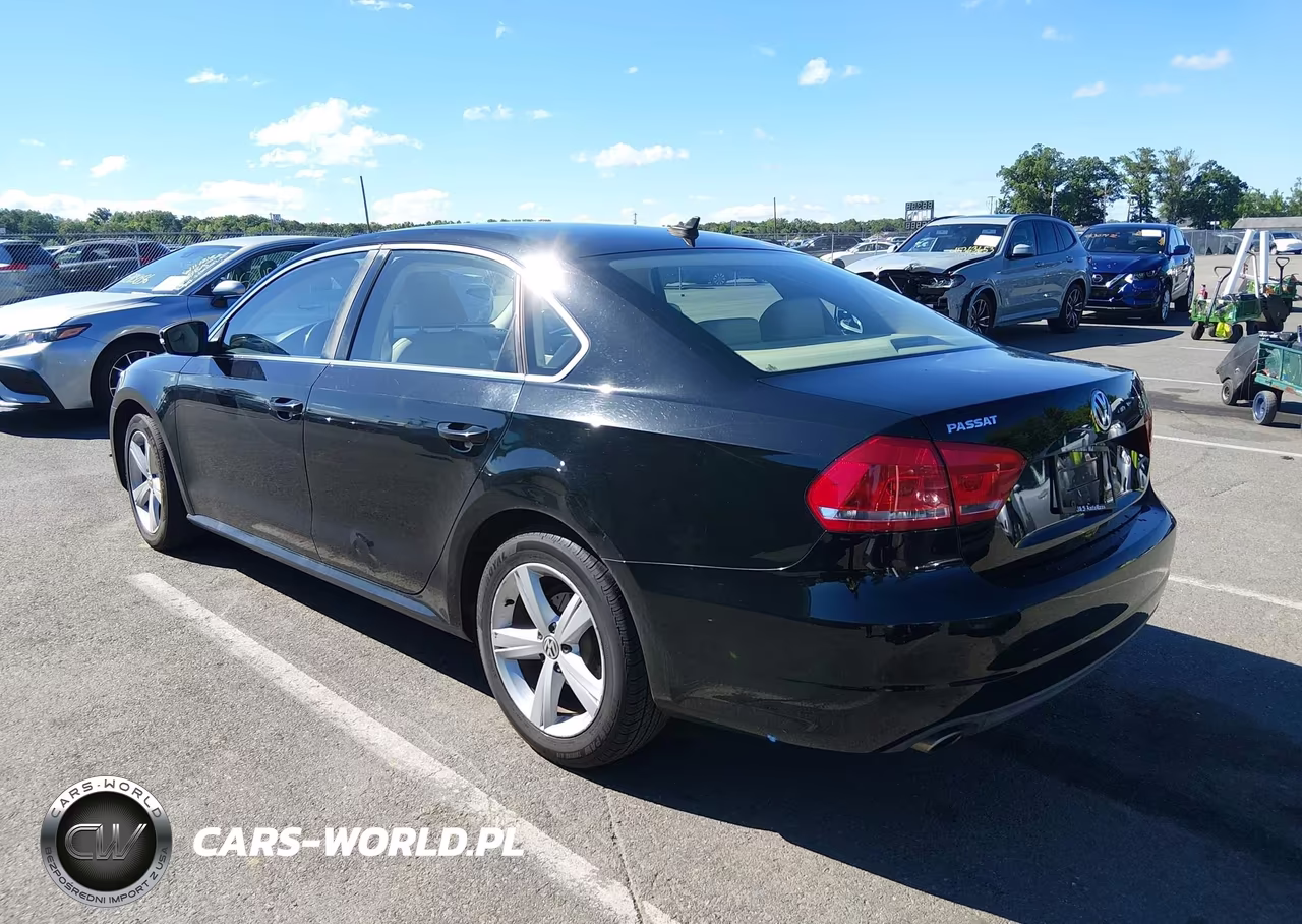 2013 Volkswagen Passat 2.5L Se VIN:1VWBP7A31DC036867 - 3
