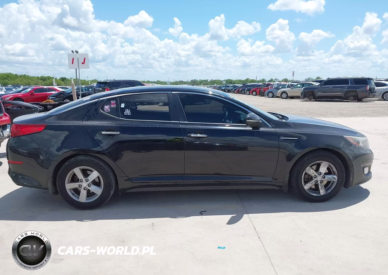 2015 Kia Optima Lx VIN:5XXGM4A70FG366845 - 12