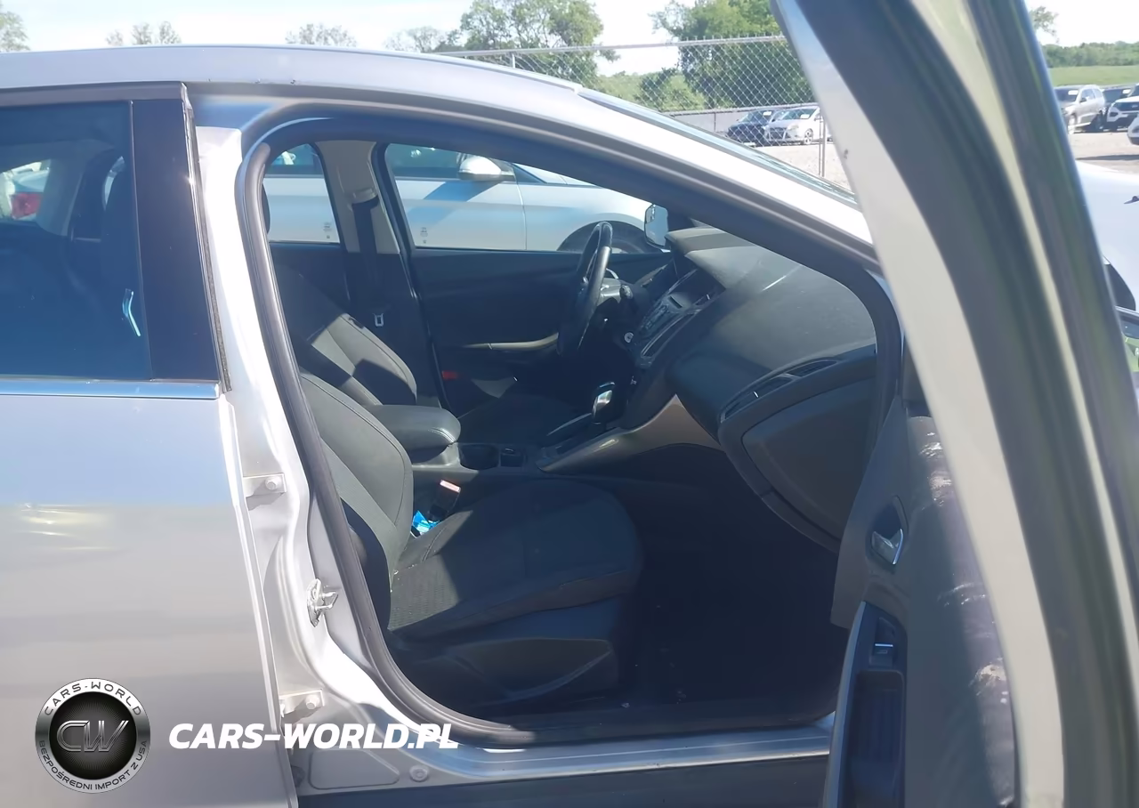 2012 Ford Focus Sel VIN:1FAHP3M21CL337832 - 5