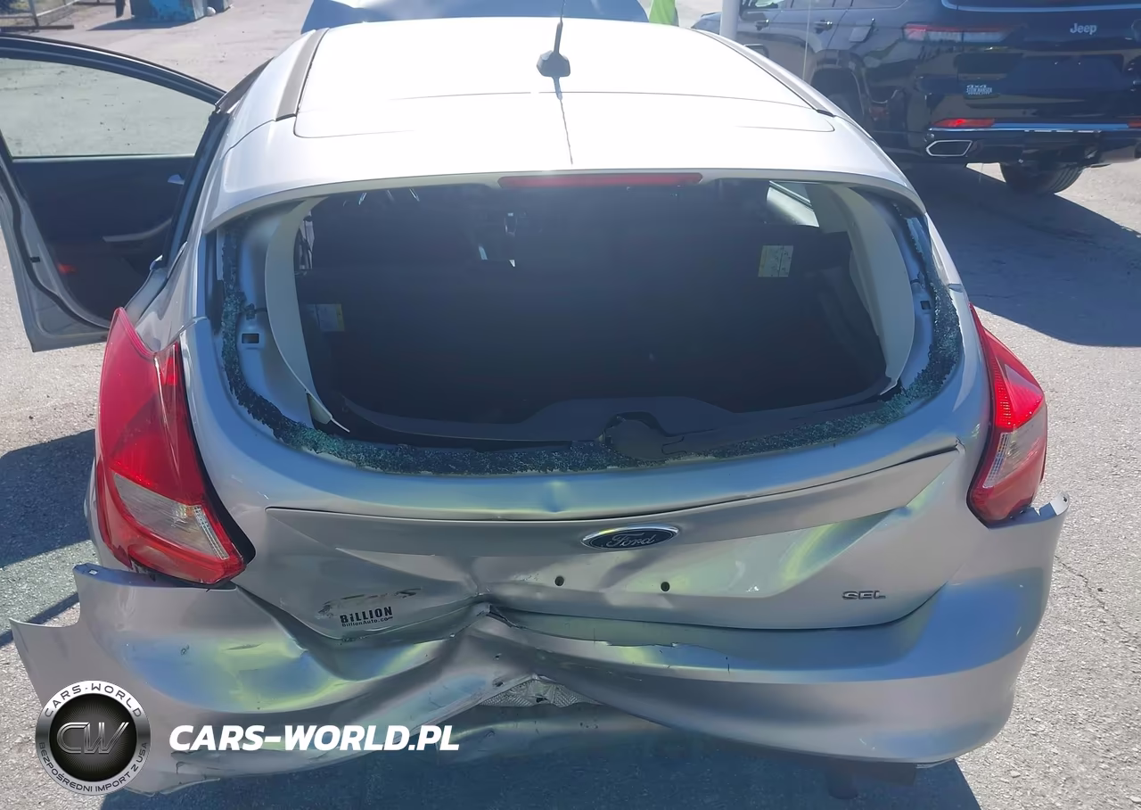 2012 Ford Focus Sel VIN:1FAHP3M21CL337832 - 6