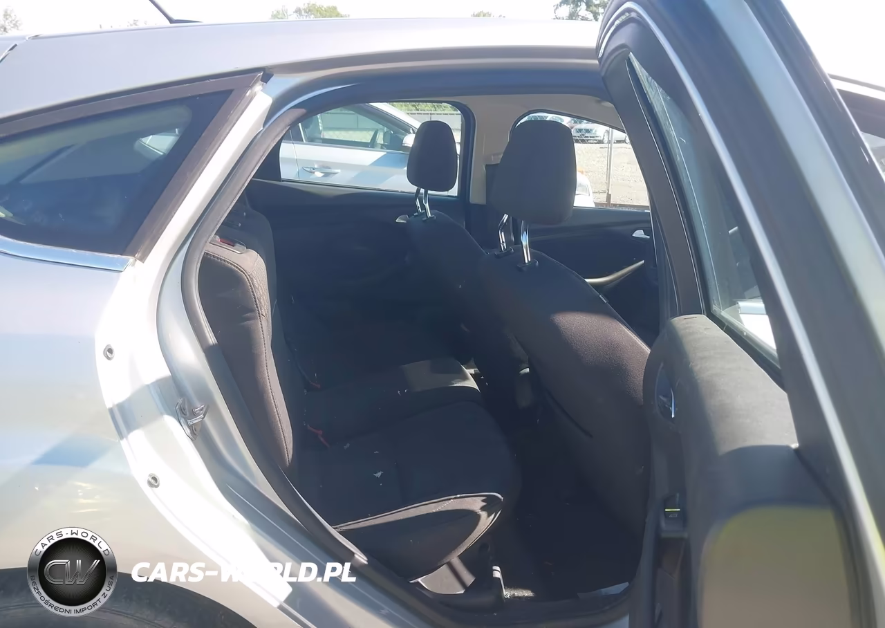 2012 Ford Focus Sel VIN:1FAHP3M21CL337832 - 8