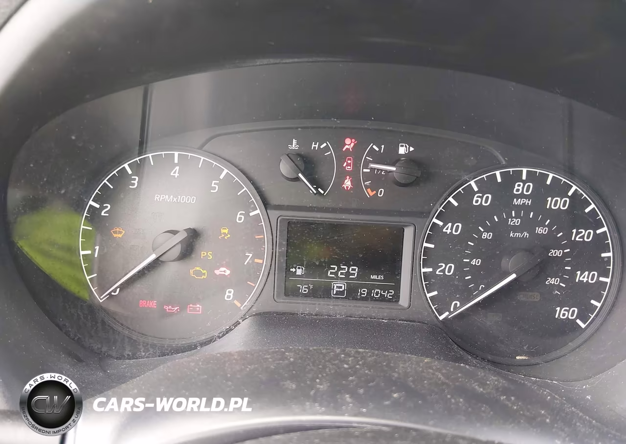 2015 Nissan Sentra S VIN:3N1AB7AP8FY344678 - 7